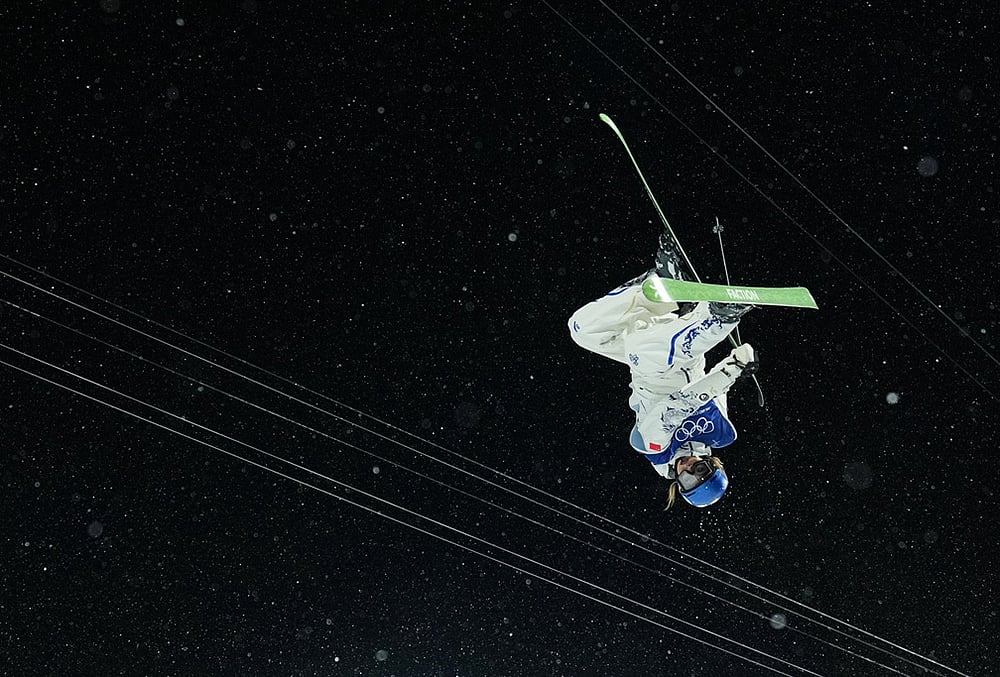 Milan Cortina Winter Games Day 13 photo highlights-Chinas Eileen Gu 