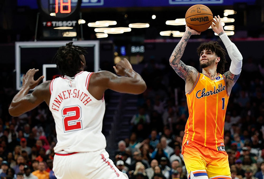 Charlotte Hornets Vs Houston Rockets NBA basketball game-LaMelo Ball