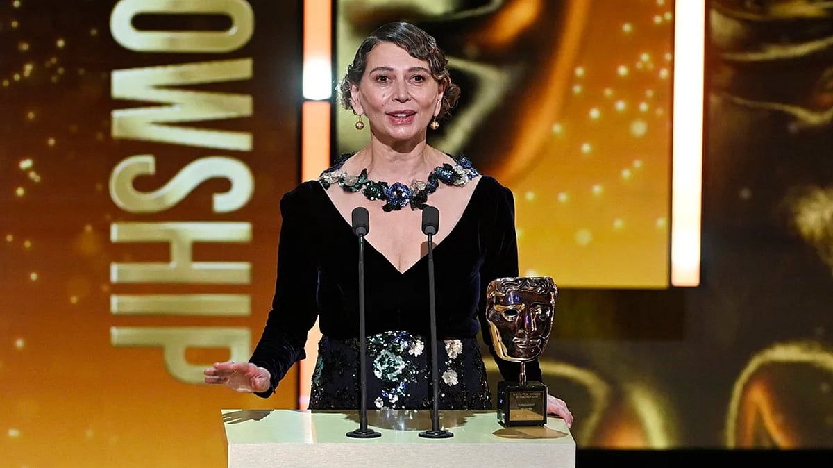 Instagram  : Donna Langley accepts the Fellowship Award At The BAFTA Film Awards 2026.