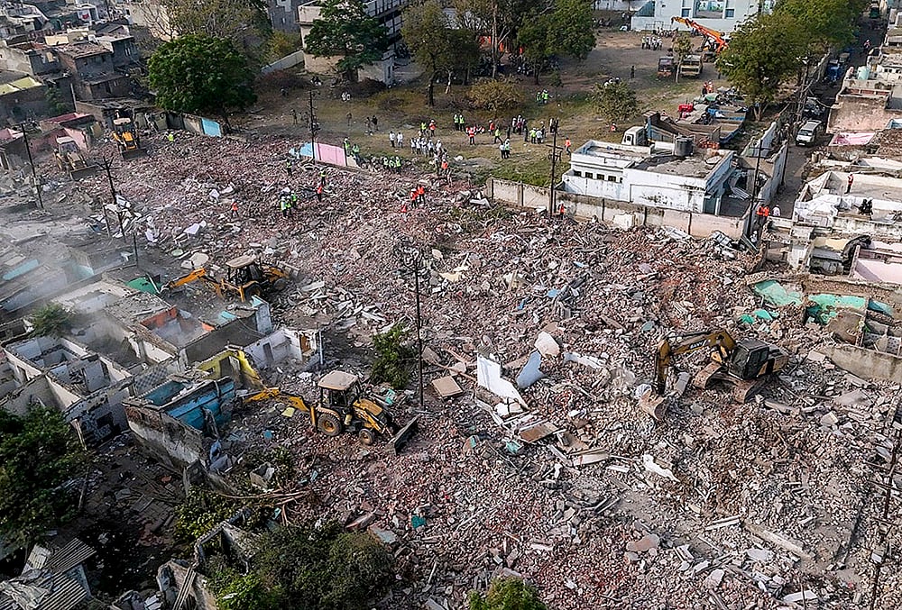 Illegal houses demolition in Rajkot Gujarat
