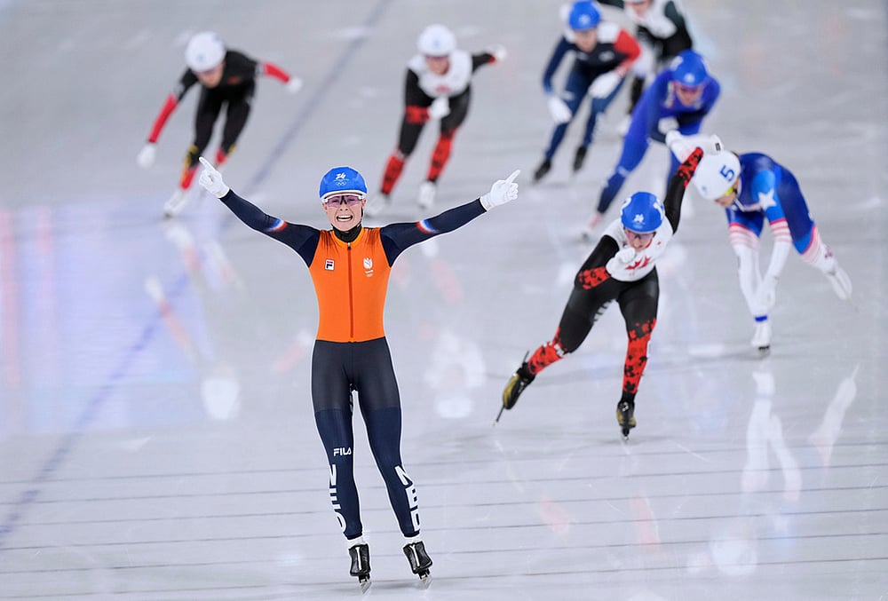 Milan Cortina Olympics womens final speedskating race 