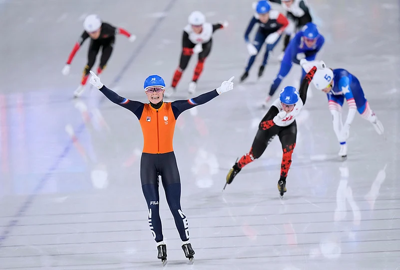 Milan Cortina Olympics womens final speedskating race