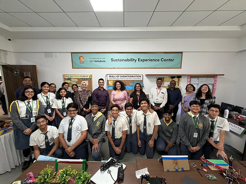 Students and IBM/1M1B leaders at the new Sustainability Experience Center in Bengaluru