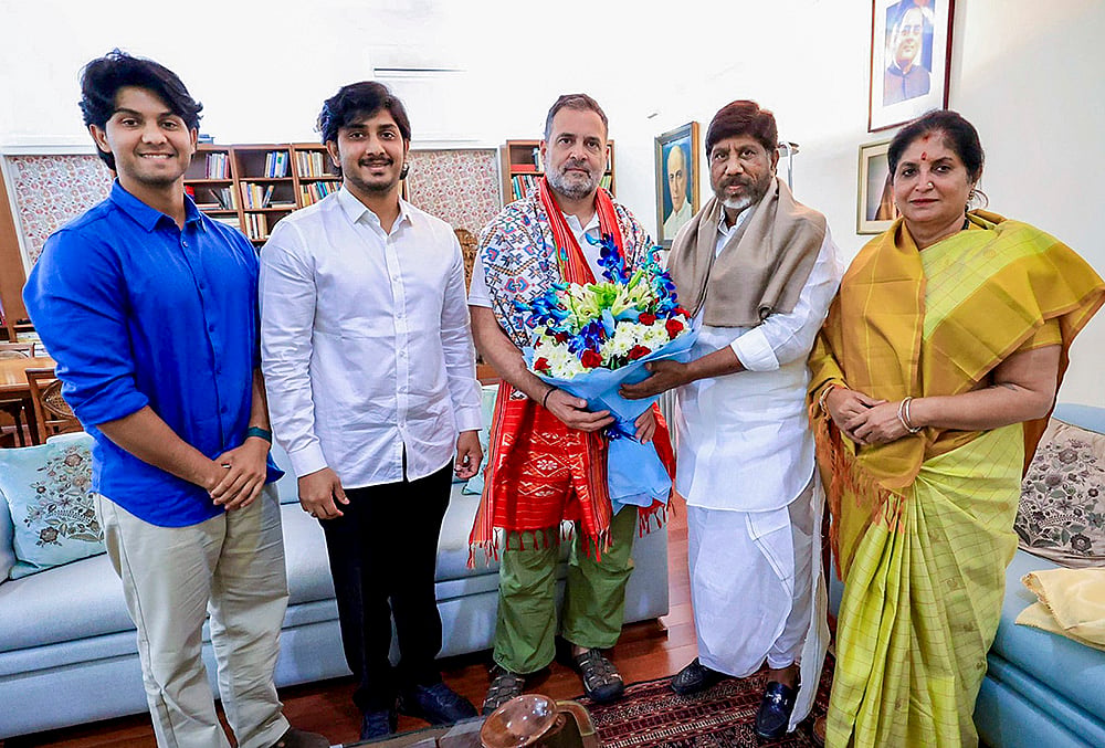 Rahul Gandhi with Bhatti Vikramarka Mallu