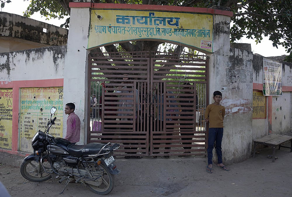 Phoolan Devi Photostory - citizens of Shekhpur 