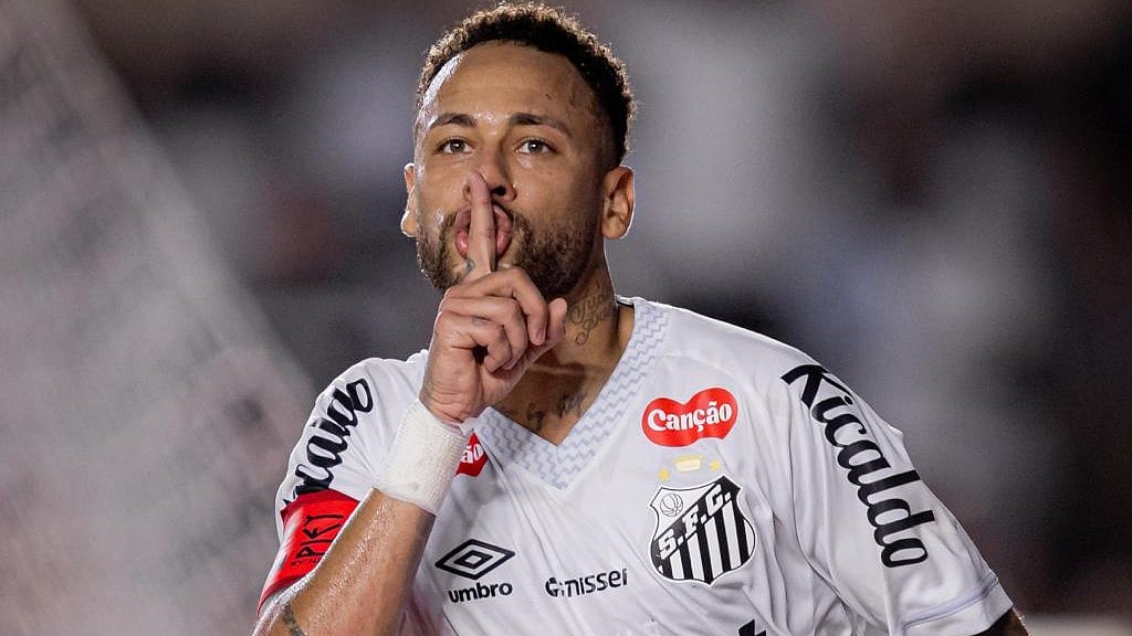 | Photo: X/SantosFC : Santos' Neymar celebrates after scoring during the Serie A match against Vasco da Gama on Friday.