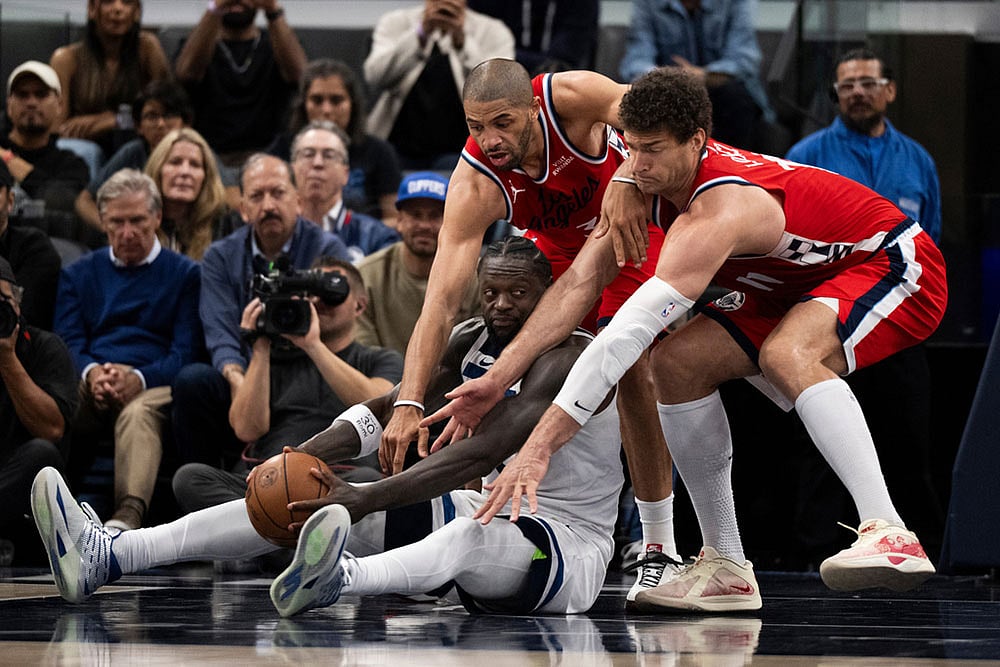 Basketball: Los Angeles Clippers vs Minnesota Timberwolves