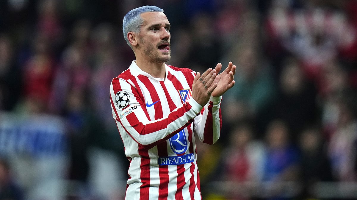 Antoine Griezmann applauds Atletico Madrid's supporters after Tuesday's win over Club Brugge - File