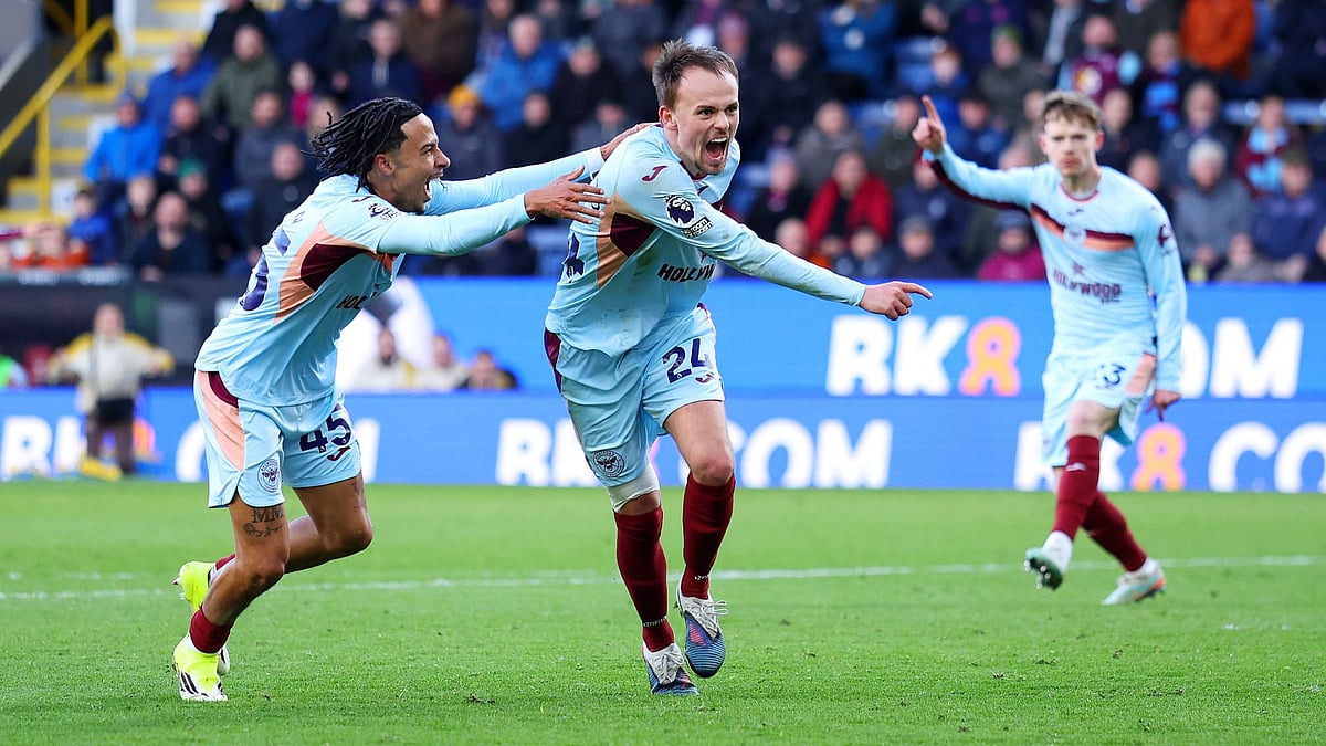 Opta : Brentford celebrate Damsgaard's late winner