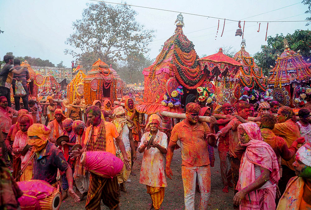 Dola Melana ahead of Holi festival in BBSR