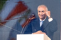 IMAGO / Wolfgang Maria Weber : Reza Pahlavi, son of the last Shah overthrown in 1979, was a keynote speaker at the mass demonstration against the Iranian government. 