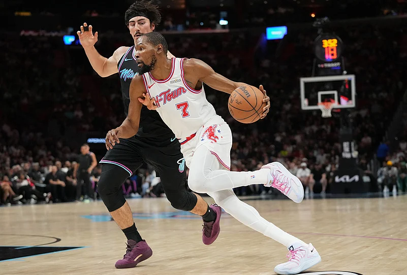 Miami Heat Vs Houston Rockets NBA basketball photo-Kevin Durant