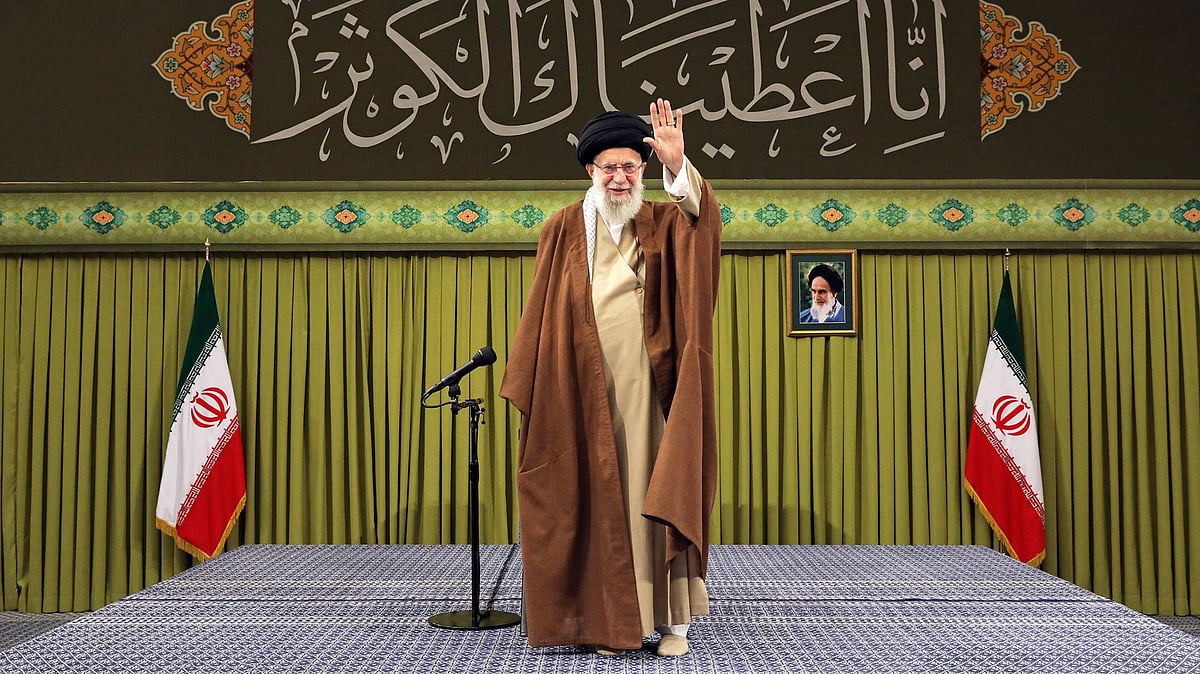 Tehran, Iran: Iranian Supreme Leader Ayatollah ALI KHAMENEI waves before a meeting with the elegists and eulogists in Tehran. Tehran Iran
 - Source: IMAGO / ZUMA Press Wire