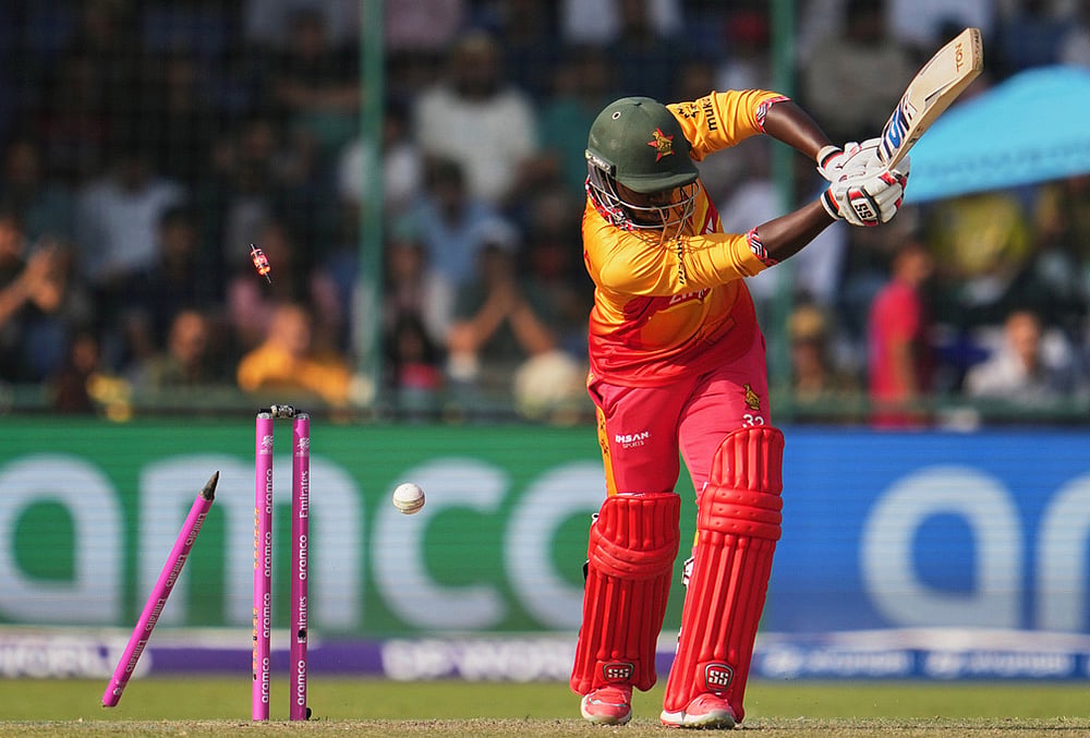 South Africa vs Zimbabwe T20 World Cup Cricket super 8 match-Tony Munyonga