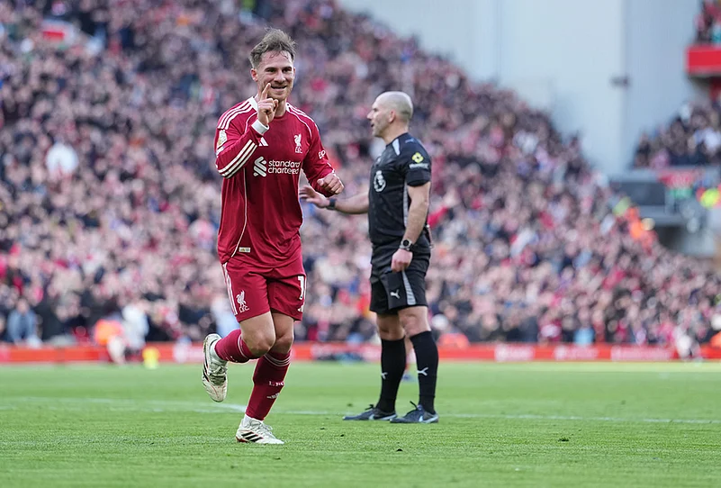 Liverpool Vs West Ham United Premier League soccer-Alexis Mac Allister