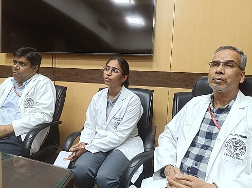 AIIMS Doctors Warns Youth Against Rising Noise-Induced Hearing Loss