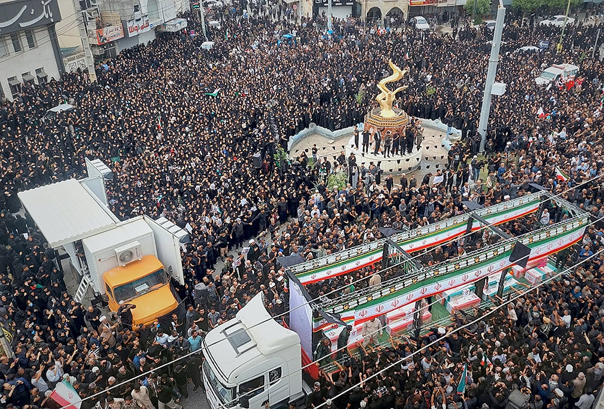 Mass Funeral for Children Killed in School Bombing in Iran
