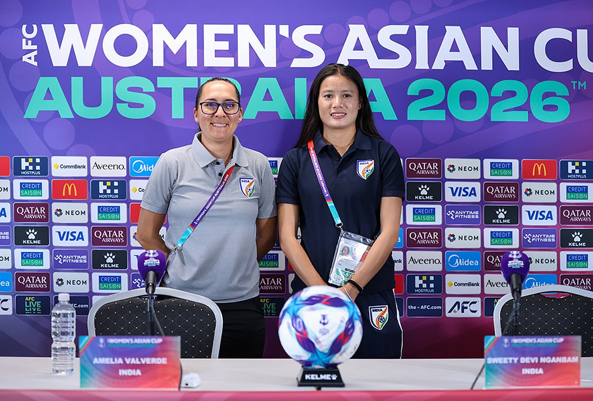India head coach Amelia Valverde and captain Sweety Devi Ngangbam