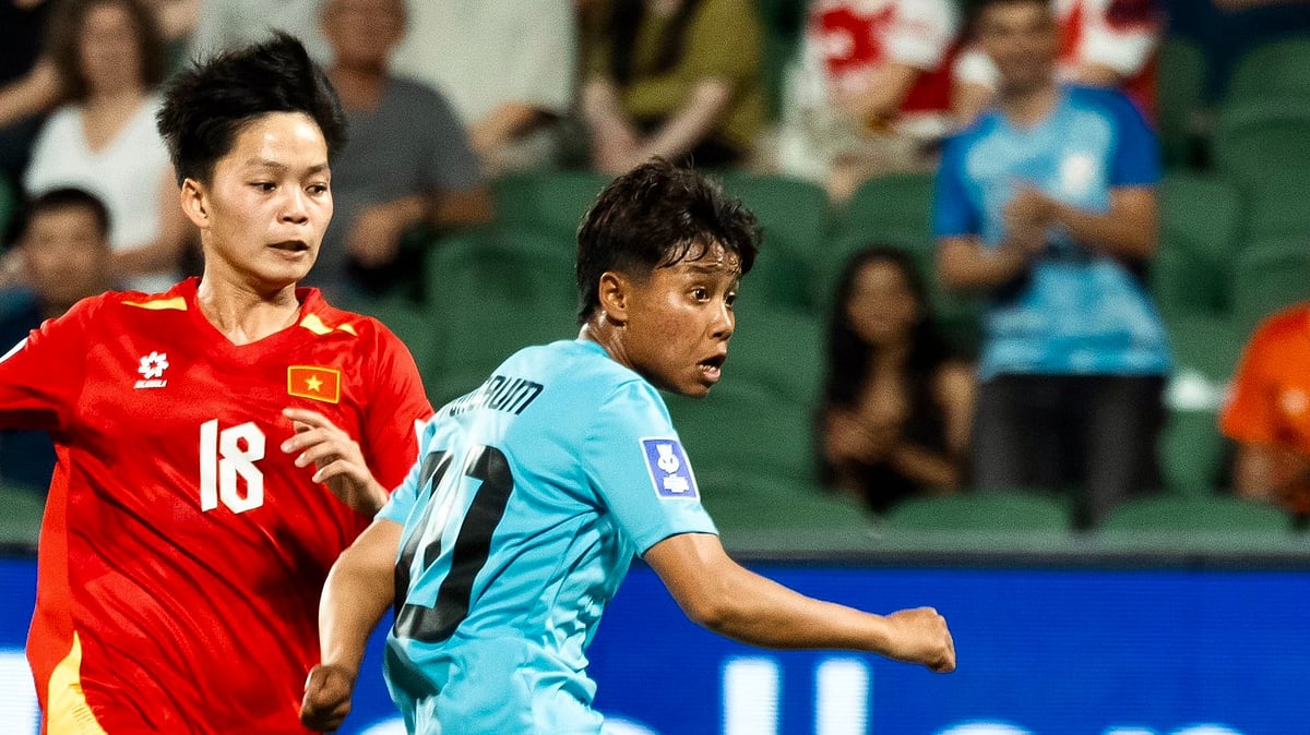 IndianFootball/X : Sanfida Naorem scoring India's solitary goal in the AFC Asian Cup 2026 match against Vietnam. 