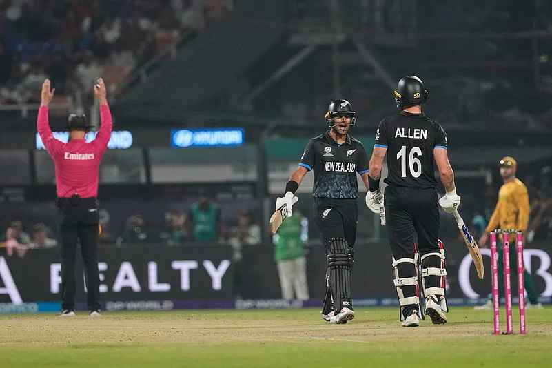 South Africa Vs New Zealand T20 World Cup semi final photos-Rachin Ravindra