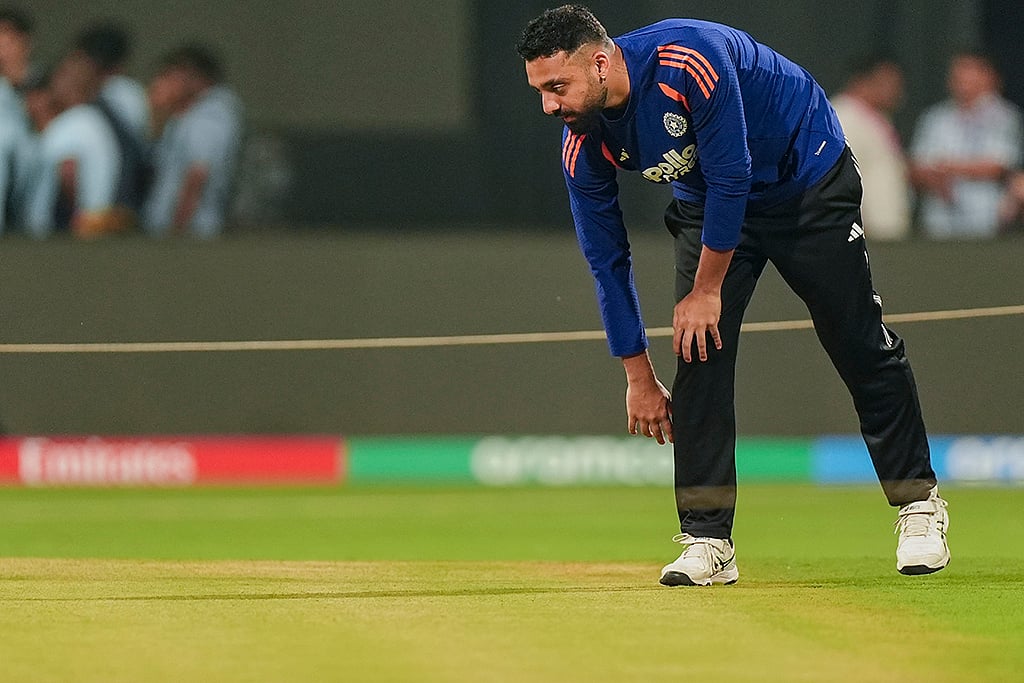 ICC T20 World cup 2026 semifinal India vs Eng, team India Training-Varun Chakaravarthy
