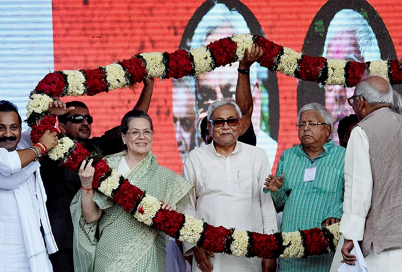 Bihar Chief Minister Nitish Kumar with Sonia Gandhi