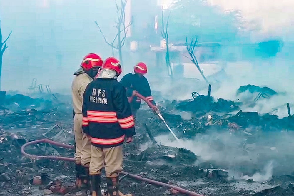 More than 50 shanties gutted in fire in Delhis Rithala
