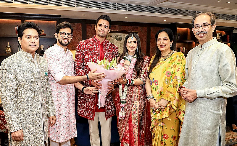 Arjun Tendulkar and Saaniya Chandhok marriage photos-Uddhav Thackeray