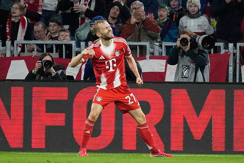 Bundesliga Soccer Match: Borussia Monchengladbach vs Bayern Munich
