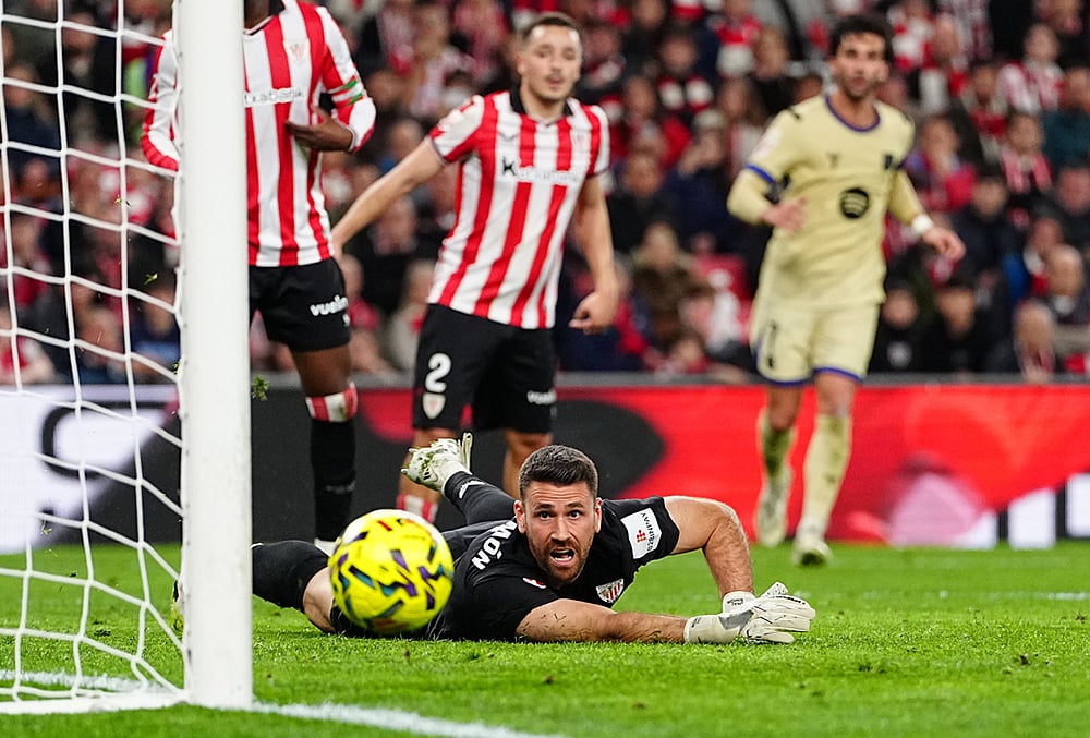 Athletic Club vs Barcelona Spain soccer La Liga photo-Unai Simon