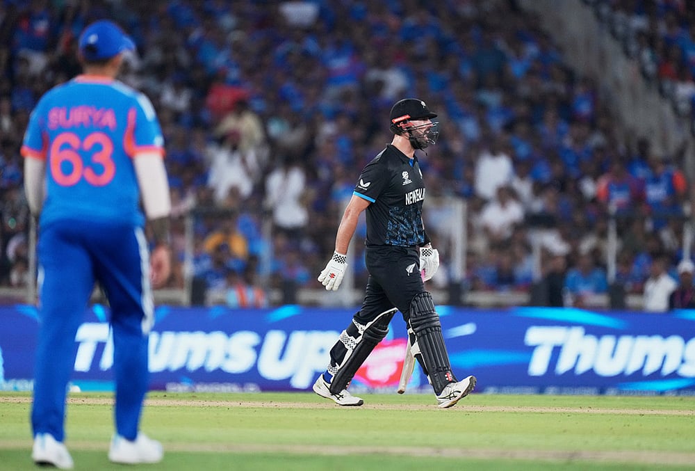 India vs New Zealand T20 World Cup Cricket final-Daryl Mitchell