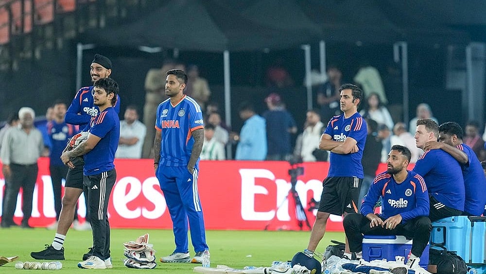 | Photo: PTI/Shailendra Bhojak : India's captain Suryakumar Yadav, Arshdeep Singh, Ishan Kishan and others during a training session on the eve of the ICC Men's T20 World Cup 2026 final cricket match between India and New Zealand, at the Narendra Modi Stadium in Ahmedabad, Gujarat.