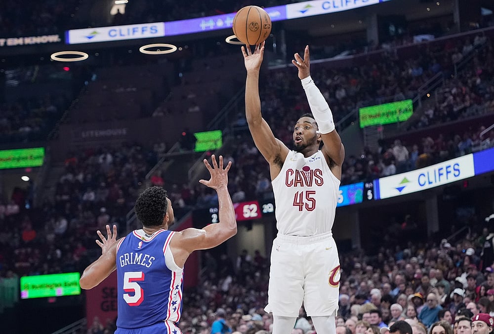 Cleveland Cavaliers vs Philadelphia 76ers NBA basketball-Donovan Mitchell