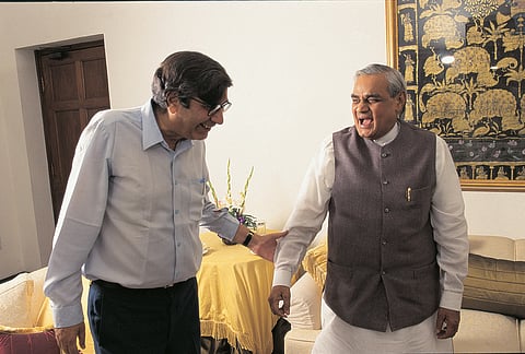 Atal Bihari Vajpayee  with Vinod Mehta 