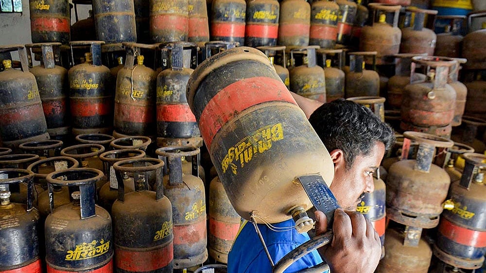 The government said regulating gas distribution would help maintain “equitable distribution and continued availability of natural gas for priority sectors”. - Representative Image