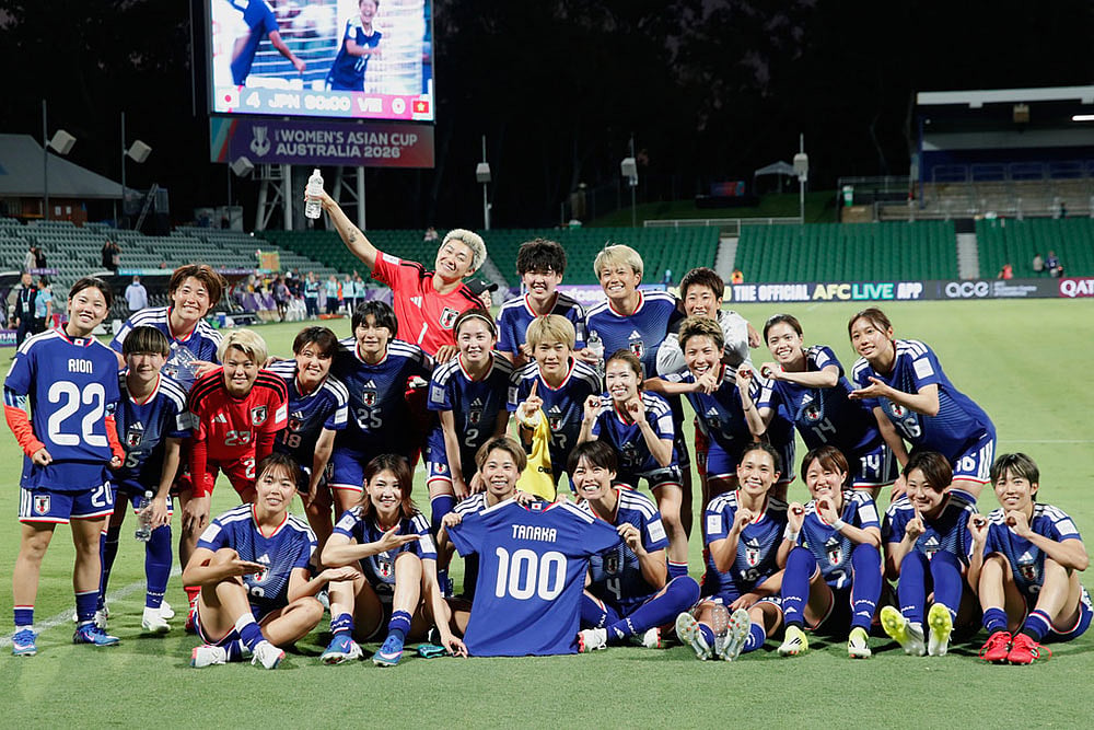 | Photo: AP/Gary Day : Japan players react following the Women's Asian Cup soccer match between Japan and Vietnam in Perth, Australia.