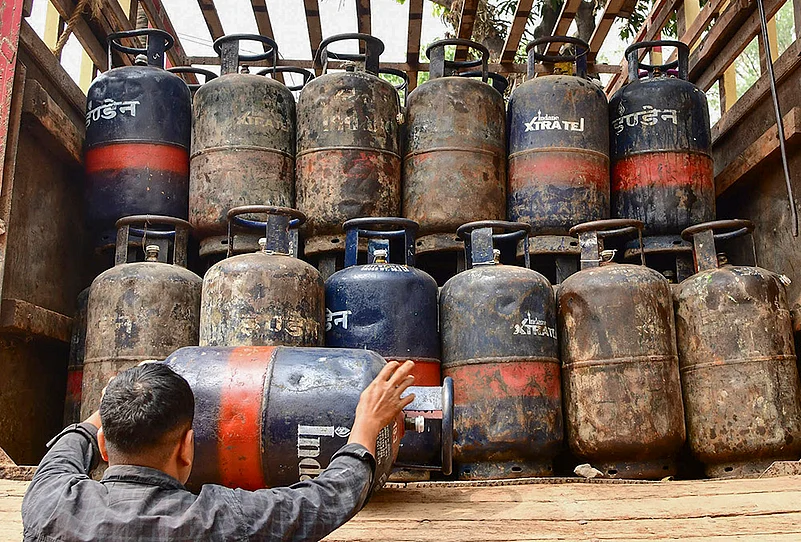 India LPG crisis, Hormuz Strait LPG supply, Suresh Gopi LPG crisis statement