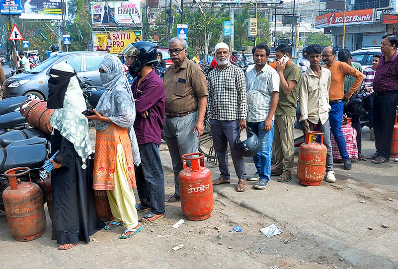 Middle East conflict LPG supply shortage in Ranchi