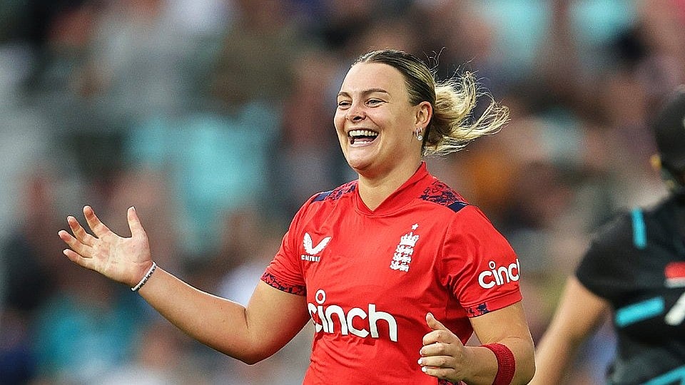the hundred 2026 auction who is Danielle Gibson most expensive england women cricketer 