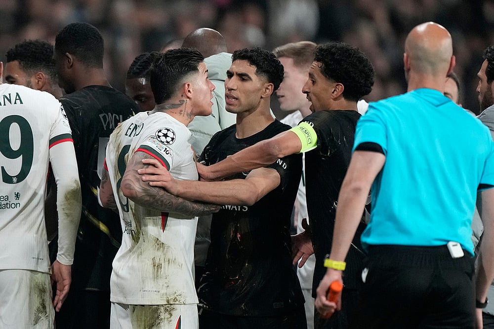 UEFA Champions League Soccer Match: Paris Saint-Germain vs Chelsea