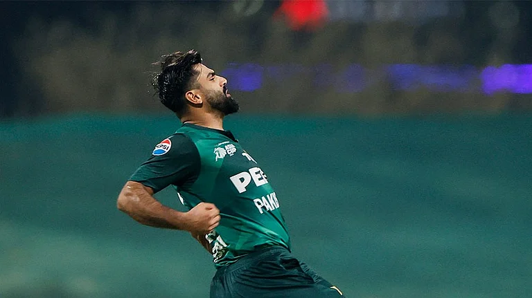 Hussain Talat injured his left shoulder during Bangladesh vs Pakistan 2nd ODI at Dhaka. - ANI Photos