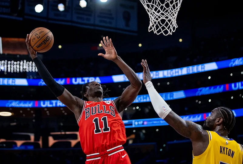LA Lakers Vs Chicago Bulls NBA basketball-Leonard Miller
