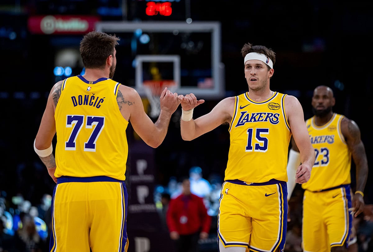 LA Lakers Vs Chicago Bulls NBA basketball-Luka Doncic