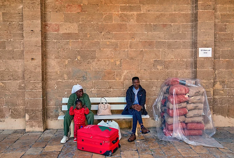 Lebanon displaced civilians photo gallery