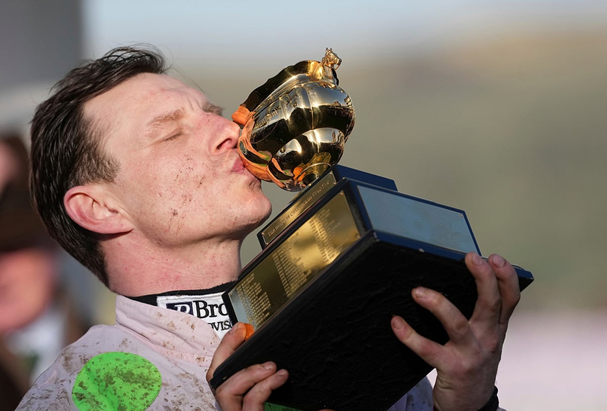 2026 Cheltenham Festival Gold Cup race day four-Paul Townend jockey of Gaelic Warrior