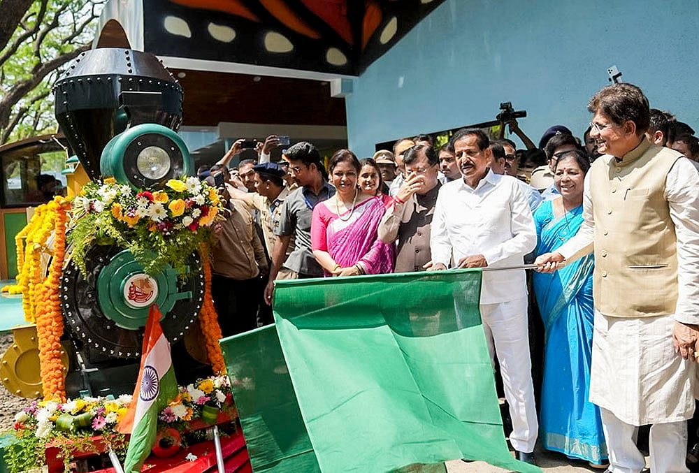 Piyush Goyal flags off Vanrani Mini Train