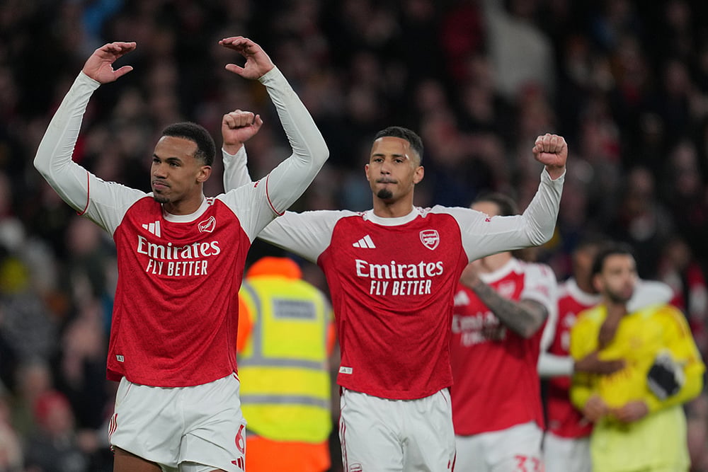 | Photo: AP/Kin Cheung : Arsenal's Gabriel, left, and William Saliba celebrate after the English Premier League soccer match between Arsenal and Everton in London, England.