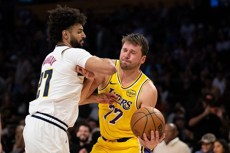 NBA: Denver Nuggets vs Los Angeles Lakers