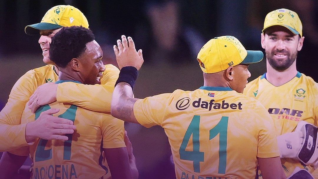 South Africa beat New Zealand by 7 wickets to lead the five-match series by 1-0. - X/ICC