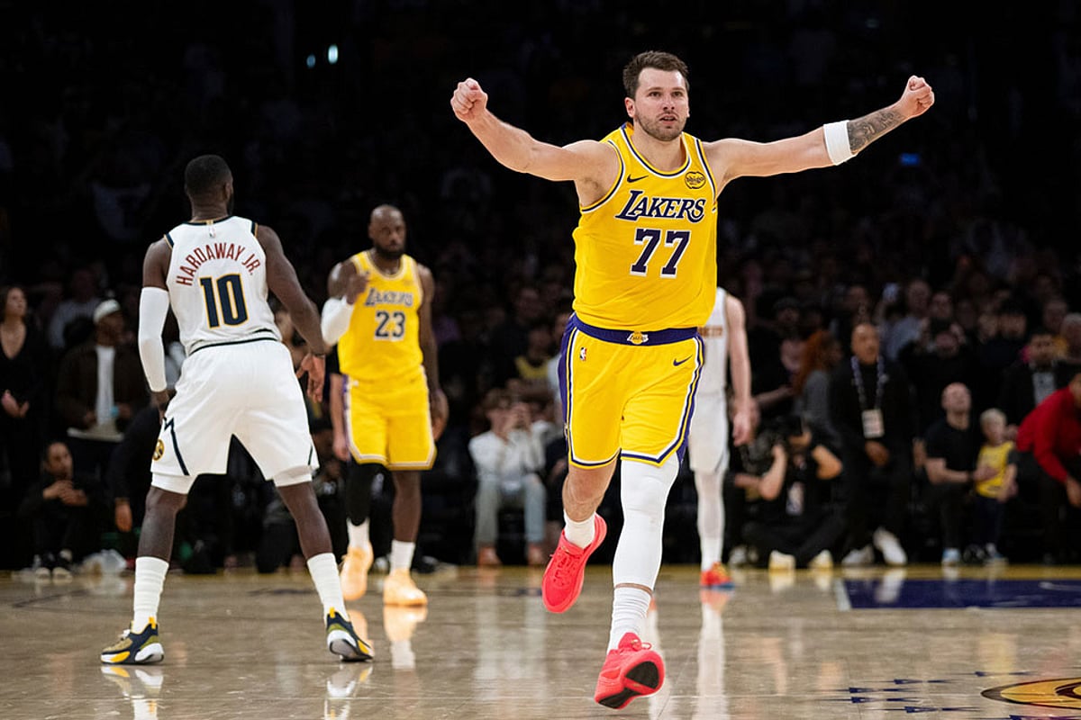 NBA: Los Angeles Lakers vs Denver Nuggets